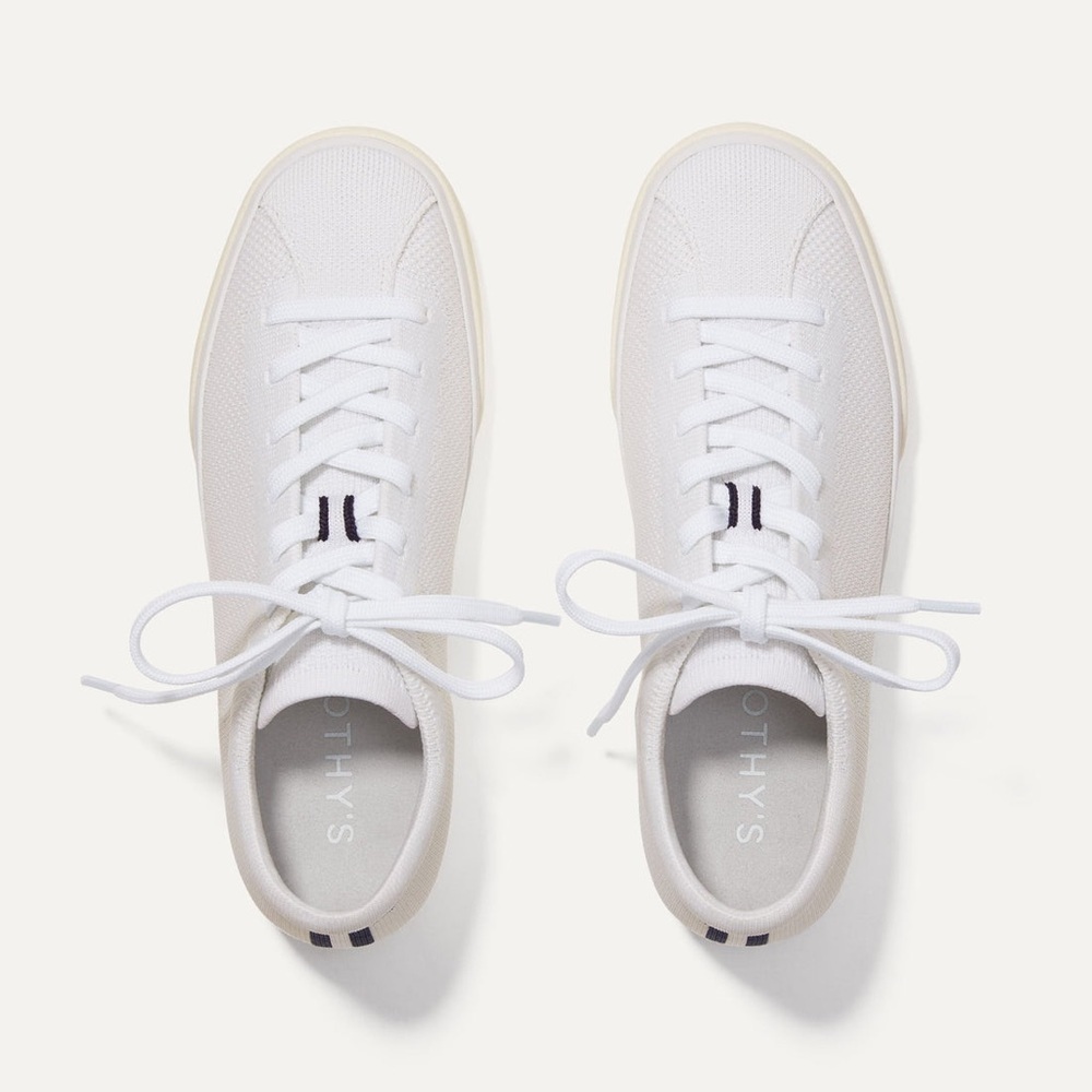 $149 Rothy's Knit Low Top Lace Up Light Weight Sneaker in Bright White Size 7.5 - Picture 2 of 15